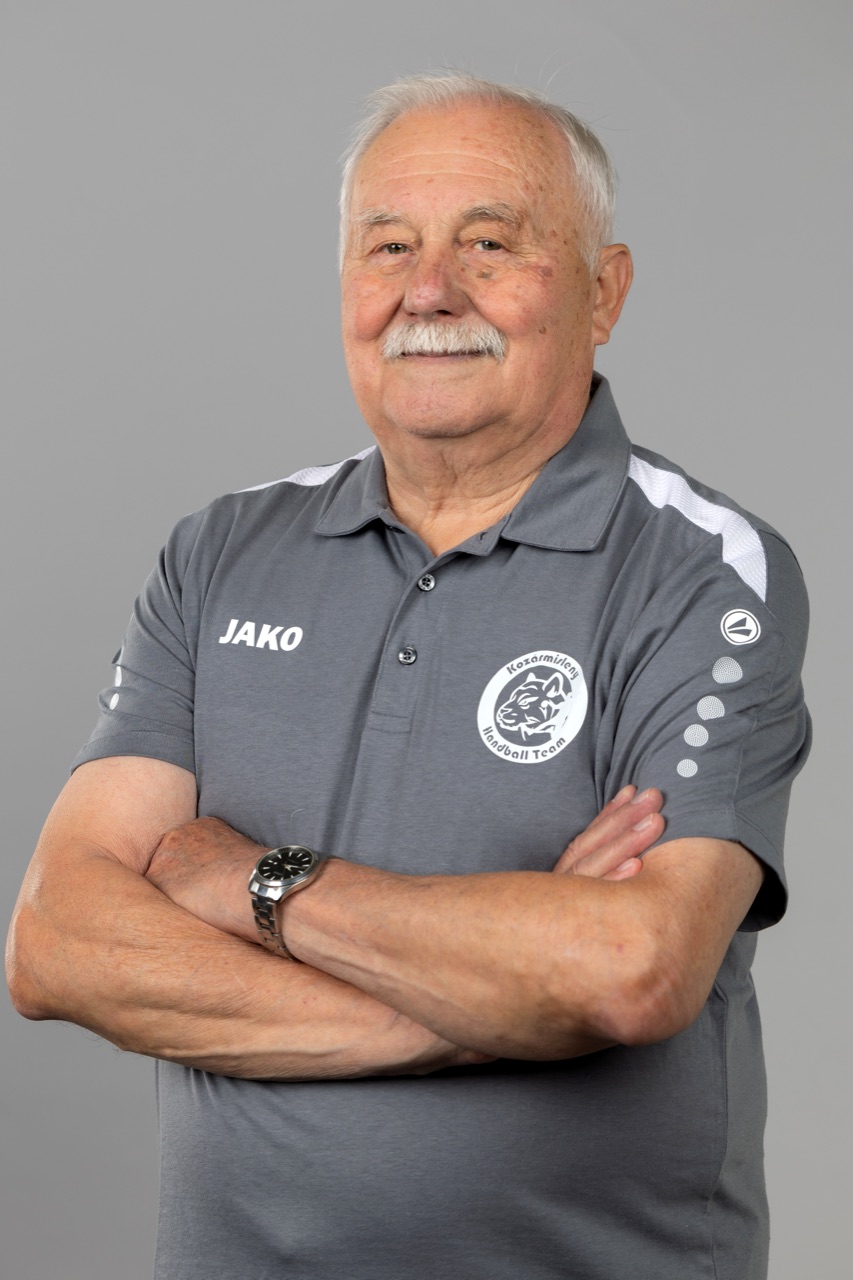 id. Kovács Tamás