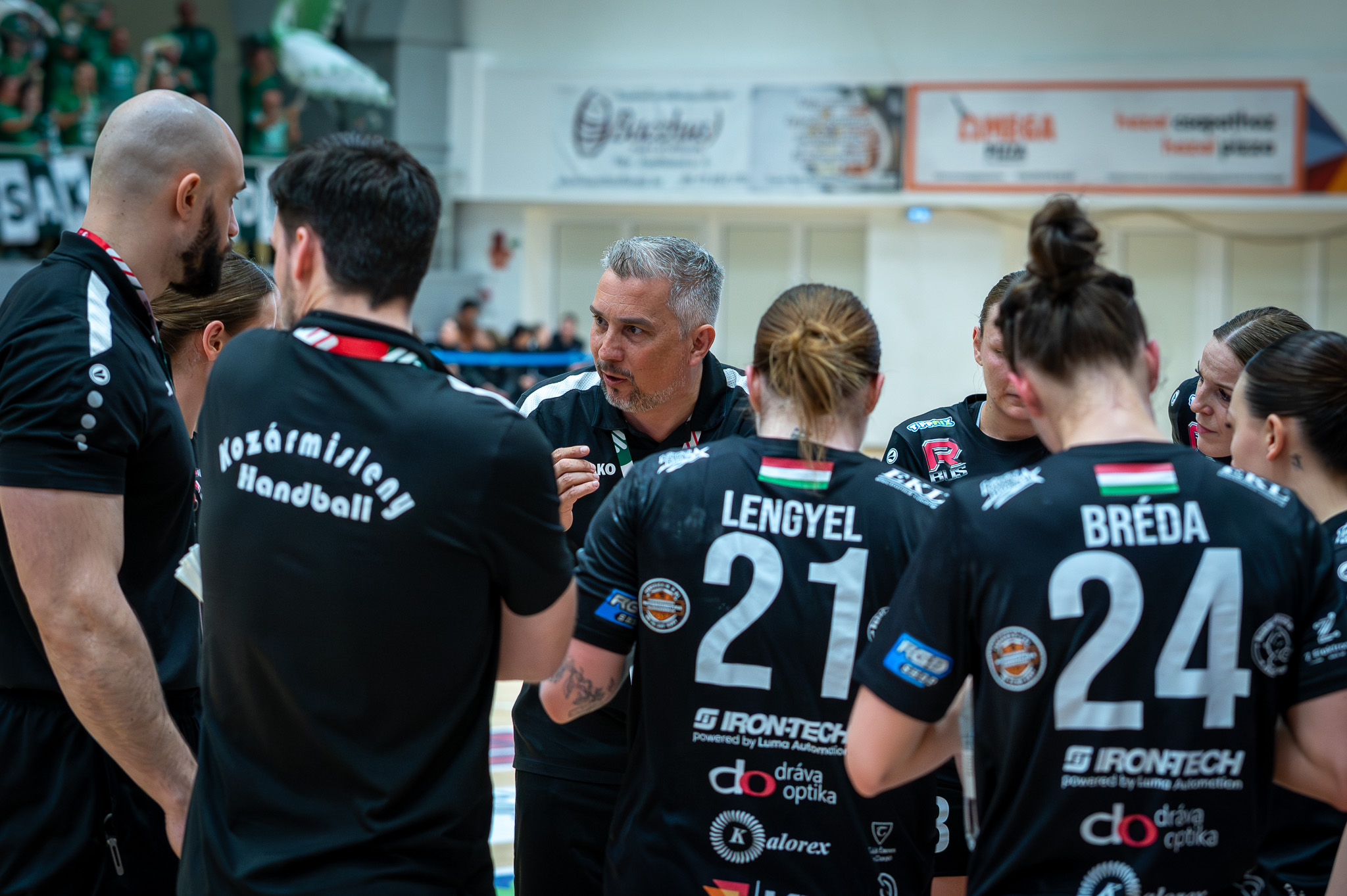 Érkezik az Esztergom